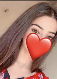 Riya - escort in Noida Photo 2 of 14