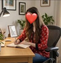 Priya - escort in Noida