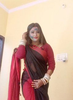 Riya Agarwal - puta in Gurgaon Photo 7 of 9