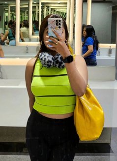 Riya - escort in Hyderabad Photo 2 of 3