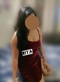 Riya Bhardawaj | 34 | Independent Wife - puta in Pune Photo 7 of 8