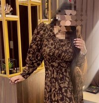 Riya Bharti Real Meet and Cam Show - puta in Chennai