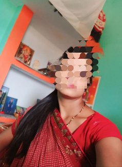 Riya Bharti Real Meet and Cam Show - escort in Mumbai Photo 1 of 1