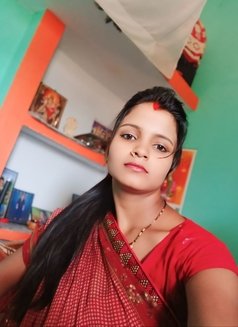 Riya bharti Real Meet and Cam Show - escort in Hyderabad Photo 2 of 2