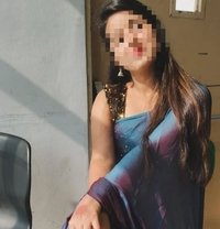 Riya bharti Real Meet and Cam Show - escort in Indore Photo 5 of 5