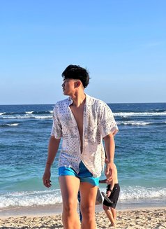 RiyanMscule - Male escort in Bali Photo 3 of 6