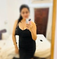 TANU CAM & MEET GFE INDEPENDENT - escort in Mumbai