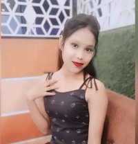 Riya Cam and Meet - puta in Pune Photo 1 of 1