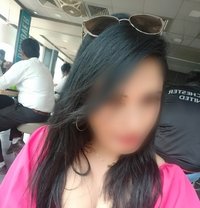 Riya Cam and Real Meet - escort in Pune