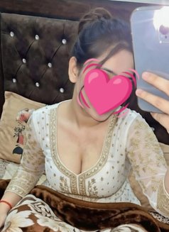 100% independent (cam & Real Meet) ❣️ - escort in Hyderabad Photo 3 of 4