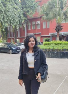 ꧁Riya꧂[ Cam & Real Meet ] - escort in Hyderabad Photo 1 of 3