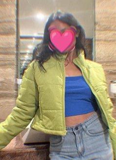 ꧁Riya꧂[ Cam & Real Meet ] - puta in Hyderabad Photo 4 of 4