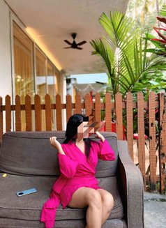 ꧁Riya꧂[ Cam & Real Meet ] - puta in Hyderabad Photo 7 of 8