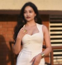 Riya Cam Show And Real Meet - puta in Ahmedabad