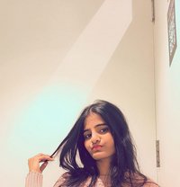Manti ( cam & real meet ) sexting 🥂 - escort in Pune Photo 1 of 1