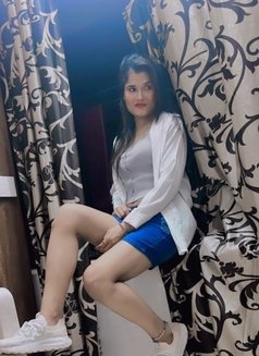 Riya Cam Show Real Meet Mumbai 🤍 - puta in Mumbai Photo 3 of 4