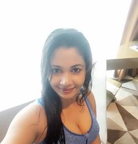 Riya Chakrwti - escort in Kolkata