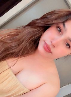 Riya Choudhary - puta in New Delhi Photo 13 of 14
