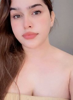 Riya Choudhary - puta in New Delhi Photo 14 of 14