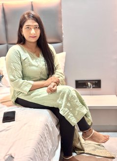 Riya - escort in Ahmedabad Photo 3 of 6