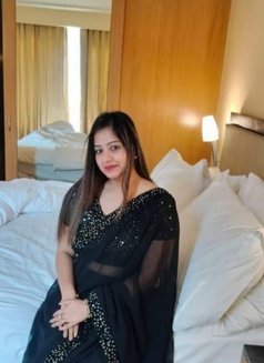 Riya - escort in Hyderabad Photo 4 of 4