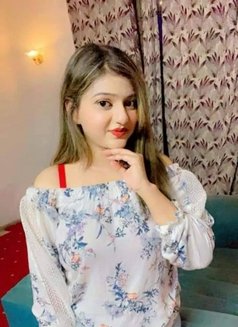 Riya - escort in Noida Photo 1 of 5