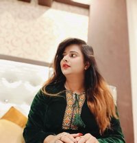 Riya Escort Service - escort in Jaipur