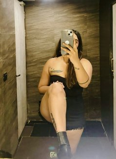 Bold figure Shemale 🥵 - Acompañantes transexual in Kolkata Photo 1 of 1