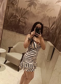 Riya Escorts - puta in Hyderabad Photo 1 of 13