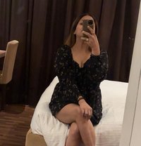 Riya Escorts - puta in Hyderabad Photo 2 of 13