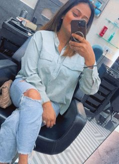 Riya Escorts - puta in Hyderabad Photo 4 of 13