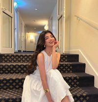 Riya Escorts - escort agency in Noida