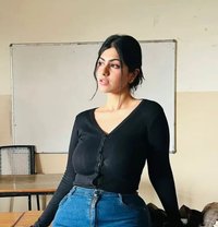 Riya Esscort 97000 Now 59064 Service - escort in Chandigarh