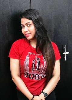 Riya - puta in Dubai Photo 8 of 22