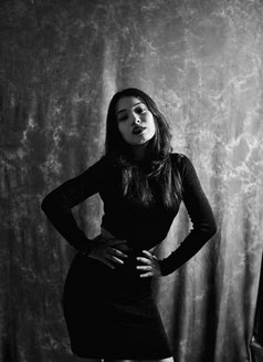 🥀꧁༒Khushi 🦋 for Meet ꧂🥀 - escort in Hyderabad Photo 3 of 9