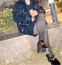 Riya - escort in New Delhi