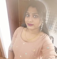 Riya Hansika - Transsexual escort in Kochi