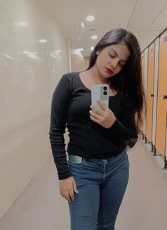 Riya Here for Meet - escort in Chennai Photo 1 of 1