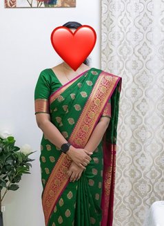 Pooja from Kerala full service - escort in Ajmān Photo 3 of 4