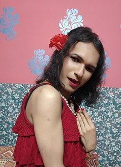 Riya Hot - Acompañantes transexual in Hyderabad Photo 3 of 3