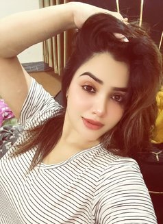 Riya Hot 🪷 - escort in Dubai Photo 3 of 6
