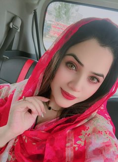 Riya Hot 🪷 - escort in Dubai Photo 5 of 6