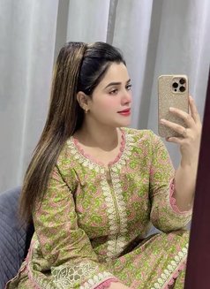 Riya Hot 🪷 - escort in Dubai Photo 1 of 6