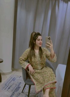 Riya Hot 🪷 - escort in Dubai Photo 7 of 8