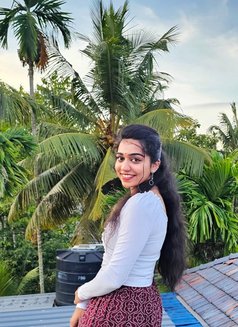 Riya if You Want to Meet Let Me Know - puta in Coimbatore Photo 1 of 2