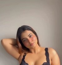 Riya Independent Call Girl - puta in Surat
