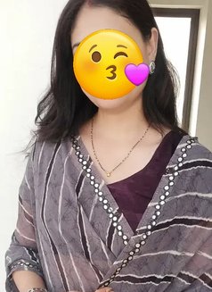 Neha Independent (Cam & Real Meet)avl - escort in Candolim, Goa Photo 1 of 4