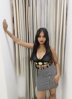 Riya Independent Dwarka - escort in New Delhi Photo 1 of 9