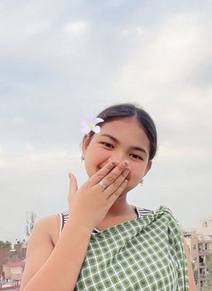 Riya Escorts Luxury Hotel's Noida - Agencia de putas in Noida Photo 7 of 7