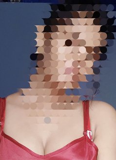 Riya, independent girl - escort in Mumbai Photo 1 of 9
